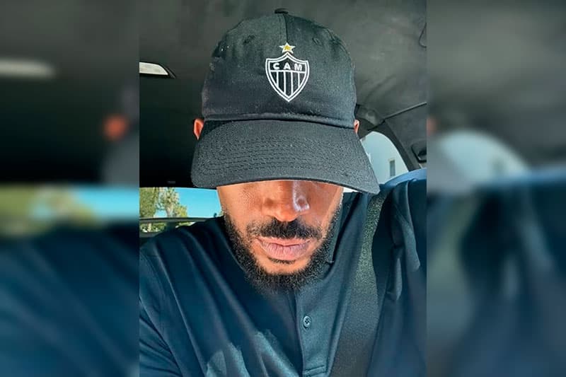 Marlon Wayans usa boné do Galo e demonstra carinho pelo clube