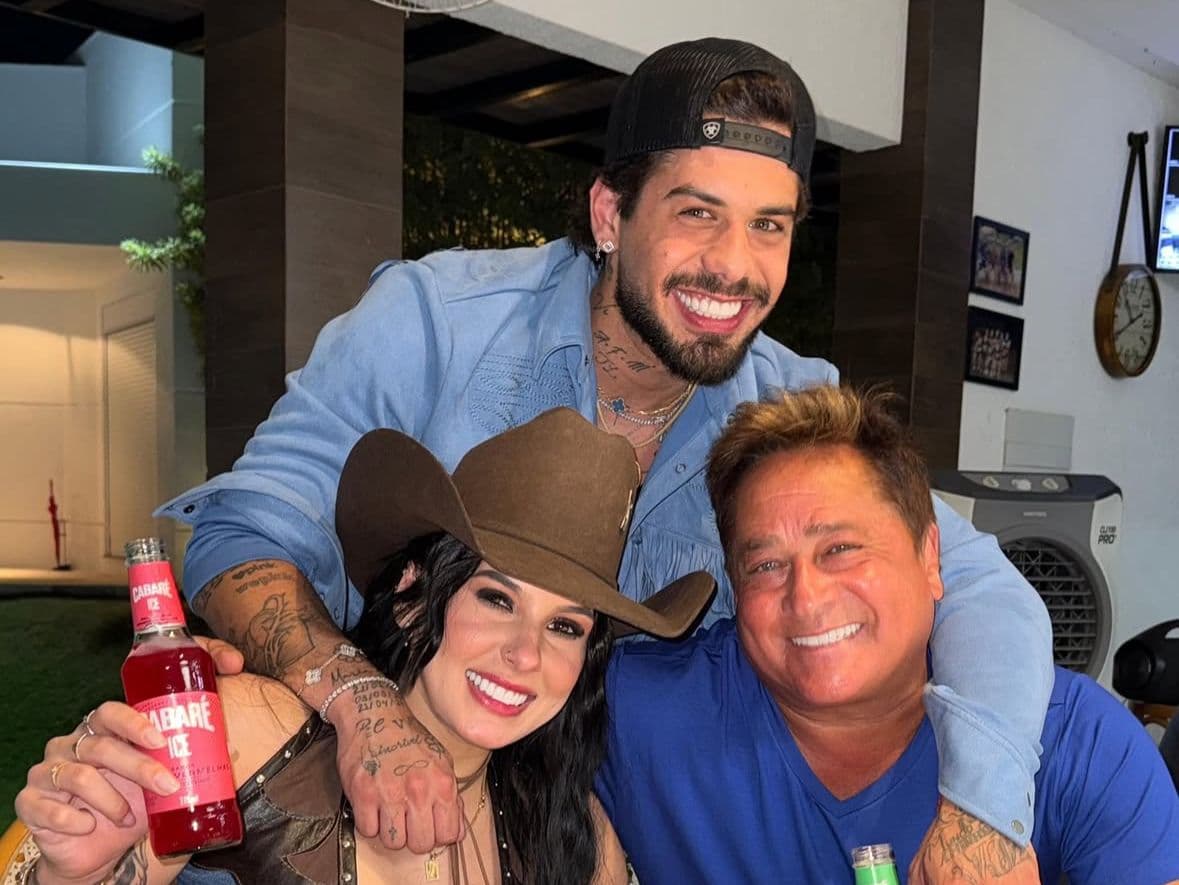 Leonardo posta foto com Ana Castela e Zé Felipe comenta: “Amo vocês”