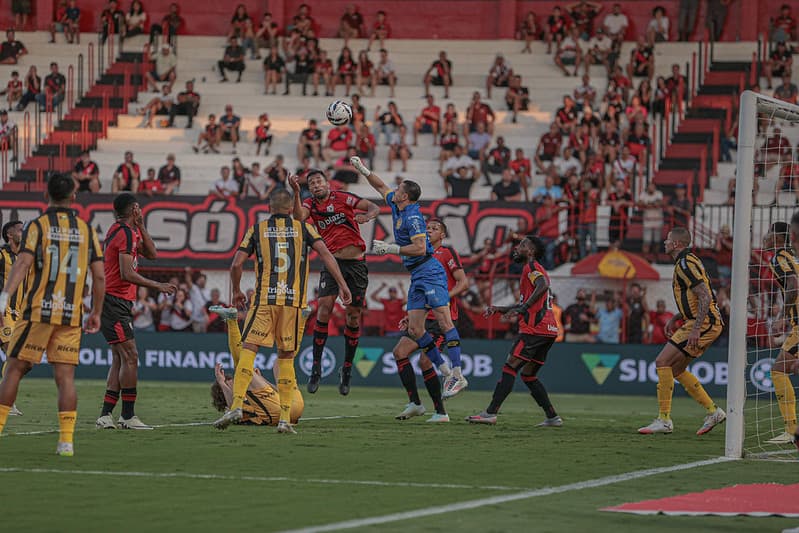 Atlético-GO vence e amplia drama do Amazonas na Série B