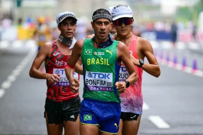 Caio Bonfim fatura medalha de prata no Mundial de Atletismo no Japão