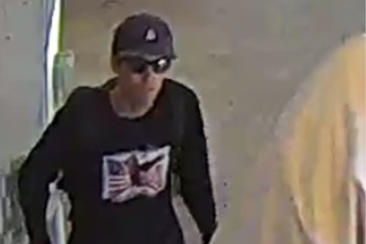 Suspeito de matar ativista Charlie Kirk é preso, diz Trump; FBI divulga vídeo de assassino fugindo da cena do crime