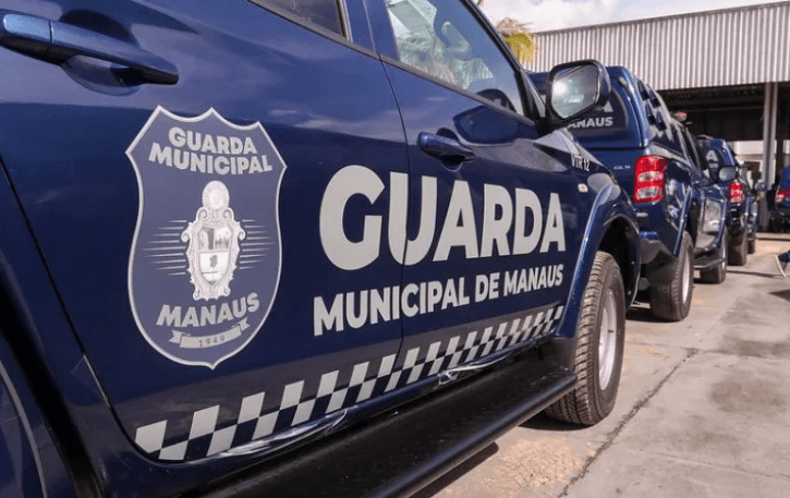 Suspeito de tráfico de drogas é preso ao tentar fugir da polícia na Manaus Moderna