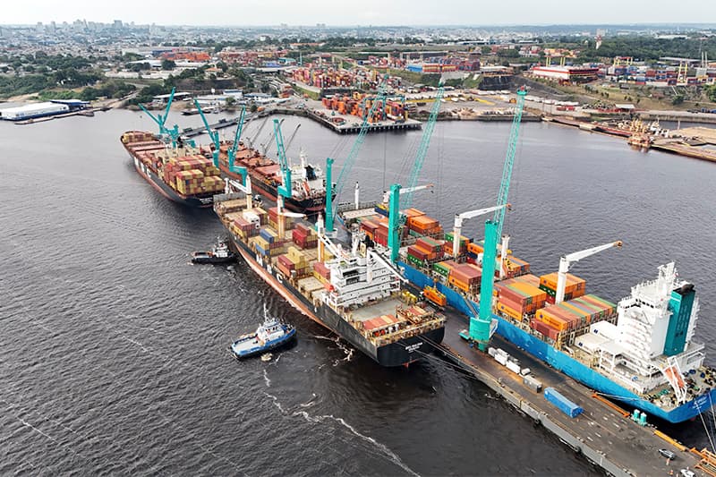 Antaq derruba cobrança da “taxa da seca” no transporte de contêineres no AM