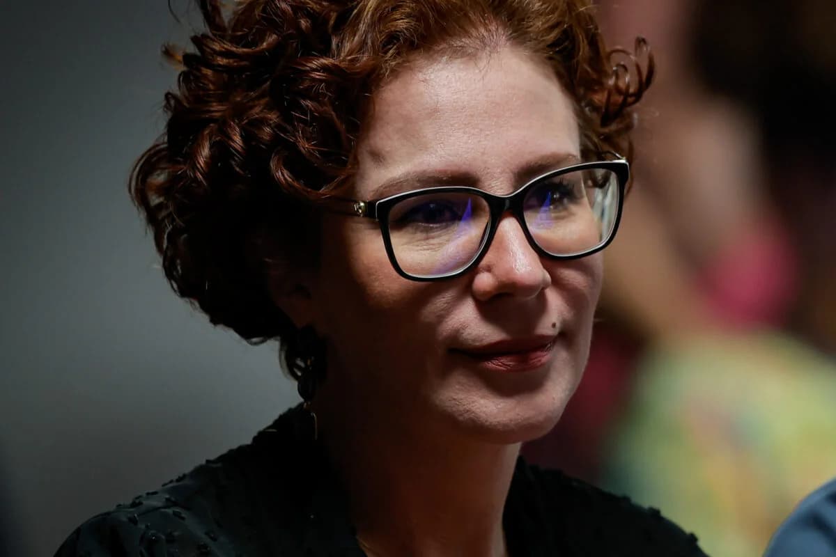 Zambelli anuncia greve de fome até que extradição para o Brasil seja negada; leia a carta