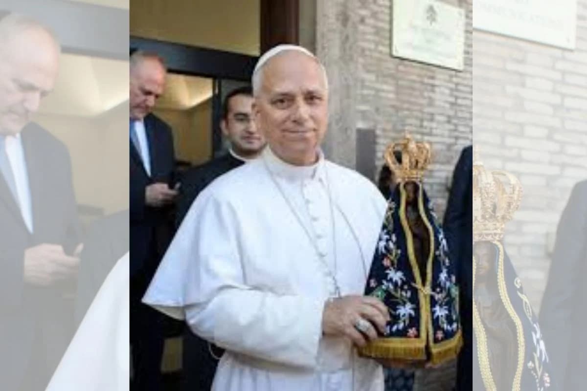 Papa Leão XIV posta foto com Nossa Senhora Aparecida, padroeira do Brasil