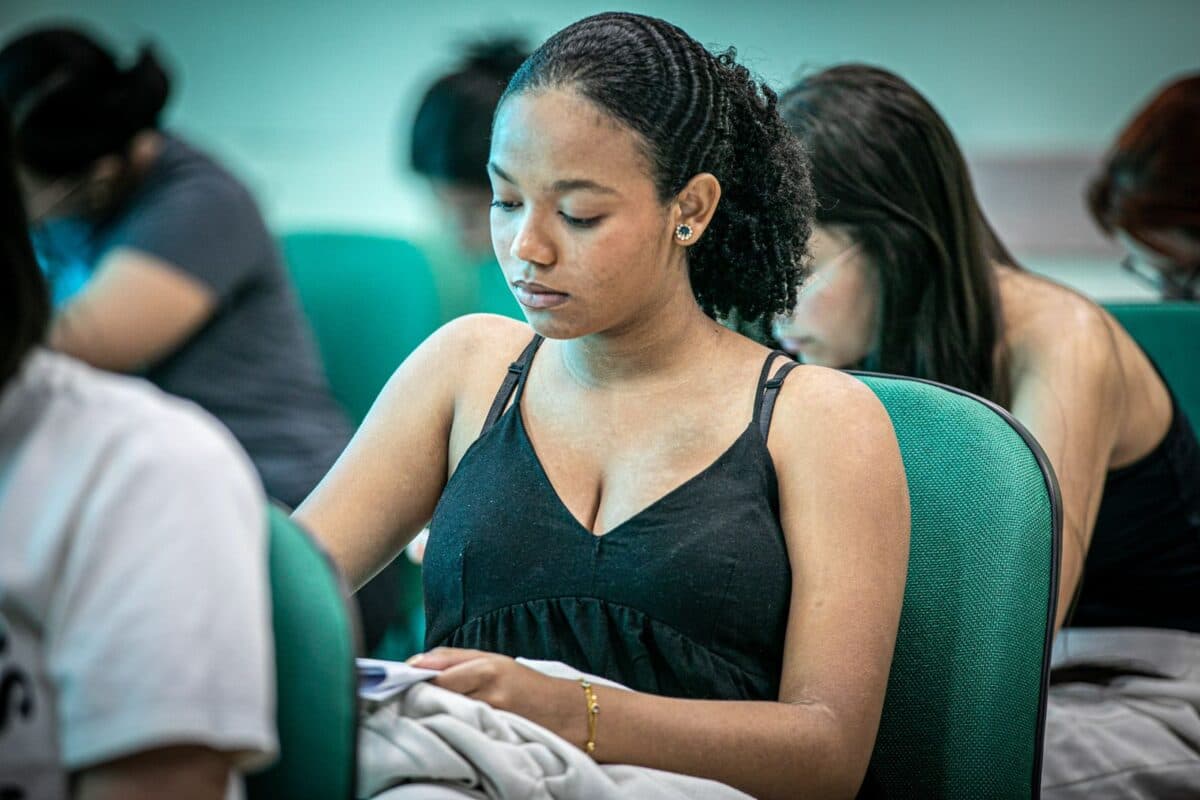 Vestibular da UEA: mais de 11 mil candidatos faltam ao primeiro dia de provas