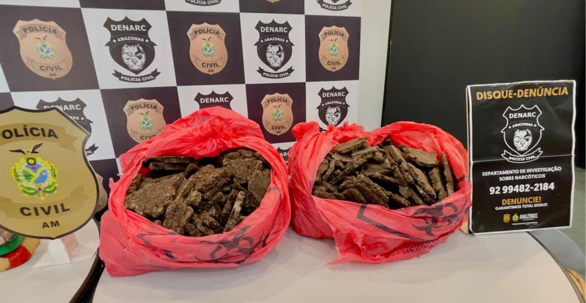 Casal é preso com cocaína preta feita para enganar cães farejadores em Manaus