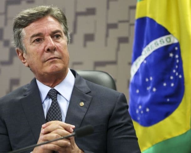 Defesa de Fernando Collor se manifesta sobre tornozeleira eletrônica desligada
