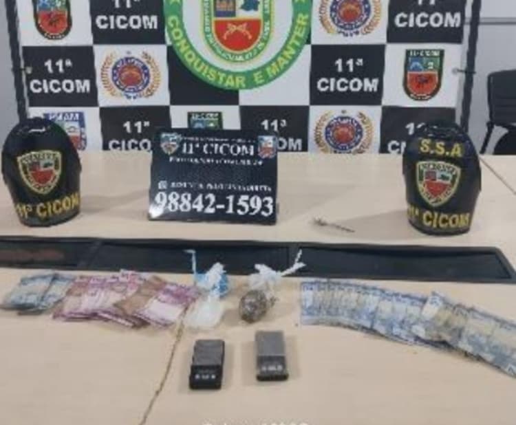 Dupla é presa por vender cocaína em bar no bairro da Glória