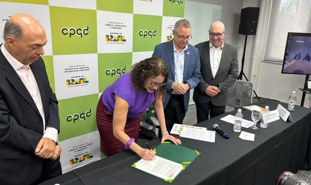 Governo Federal anuncia projeto de R$ 390 milhões de Inteligência Artificial no serviço público