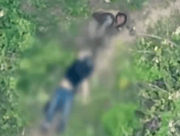 Vídeo mostra ataque de criminosos do CV a policiais do BOPE durante megaoperação no RJ