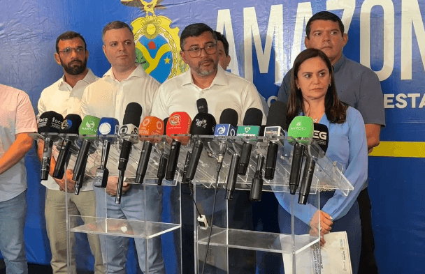 Governador sanciona redução do IPVA e ampliação de vagas da CNH Social no Amazonas