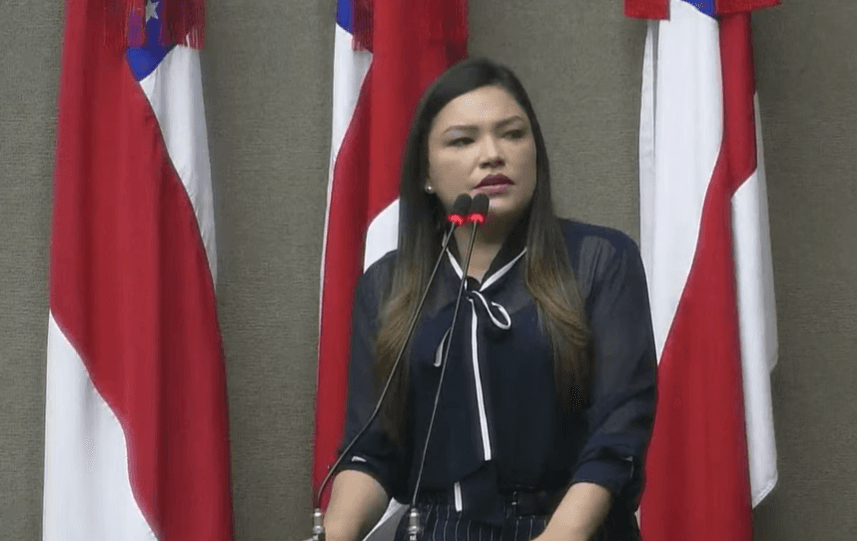 Joana Darc explica retorno à Assembleia após exoneração da Secretaria de Proteção Animal