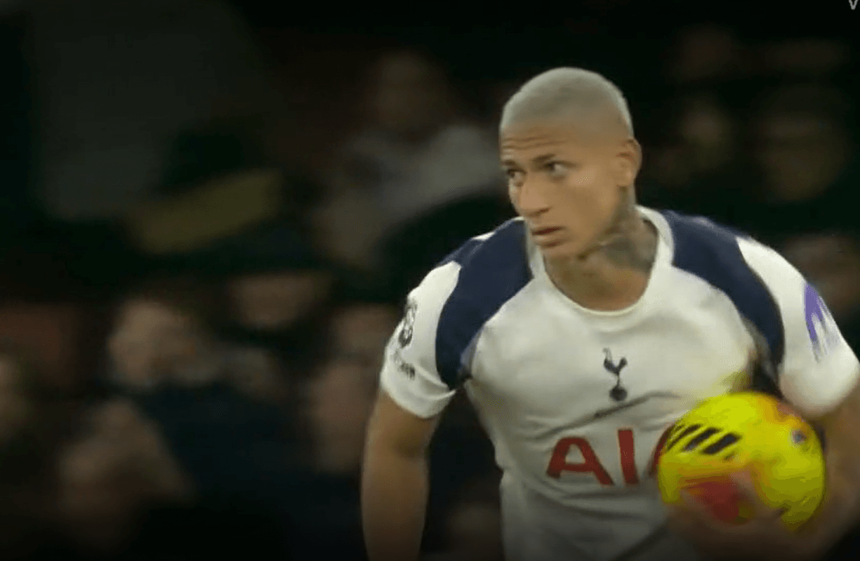 Veja todos os ângulos do golaço de Richarlison no jogo contra o Arsenal