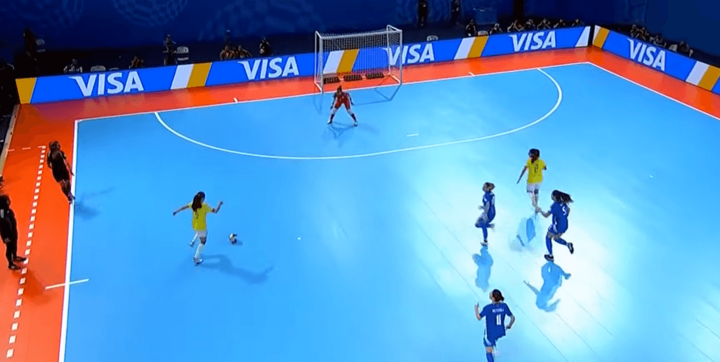 Brasil goleia a Itália e mantém 100% na Copa do Mundo Feminina de Futsal