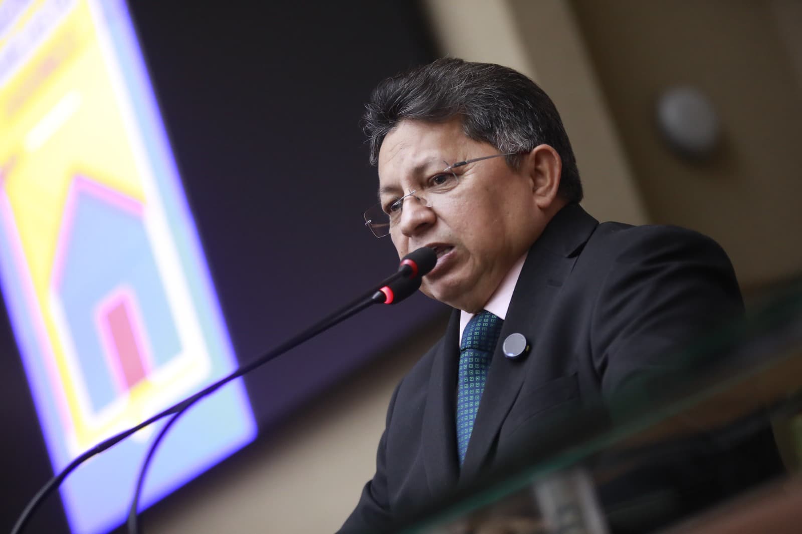 Análise de Mandato: Sinésio Campos criou lei que reconhece parteiras como patrimônio imaterial do AM