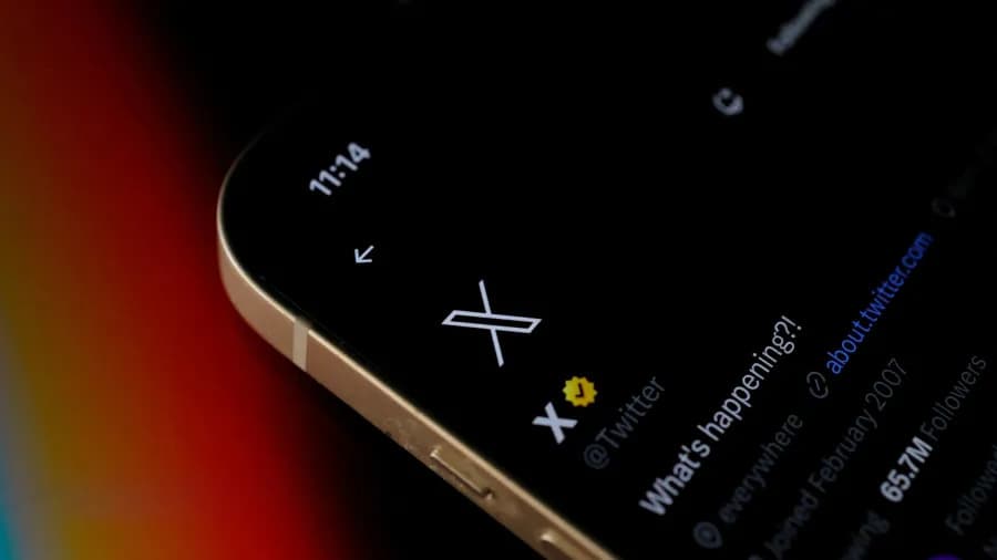 Problema em servidor causa instabilidade no X, ChatGPT, redes sociais e sites nesta terça (18)