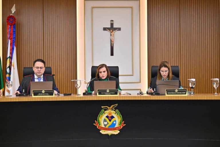 TCE-AM sorteia relatores e define quem vai fiscalizar municípios até 2027