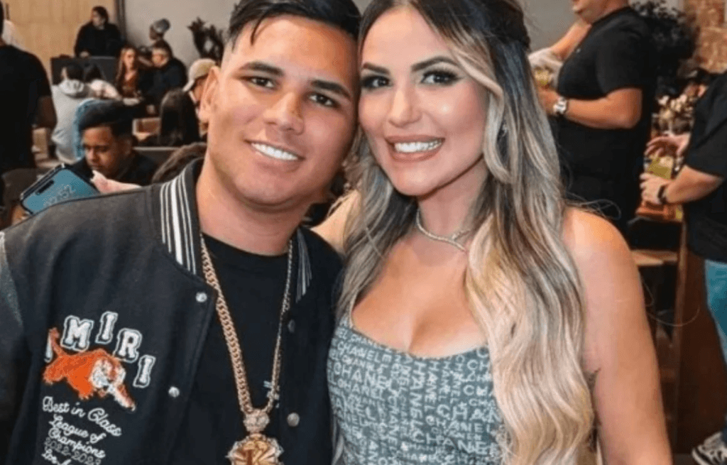 Deolane Bezerra e filho são acionados na Justiça por suposta fraude em plataforma de jogos