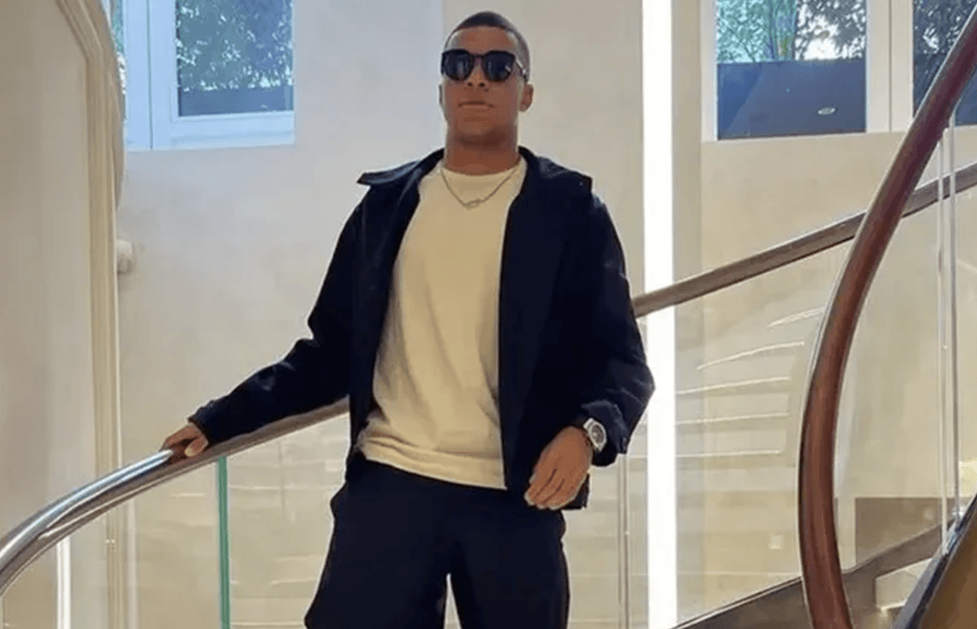 PSG é condenado a pagar R$ 390 milhões a Mbappé