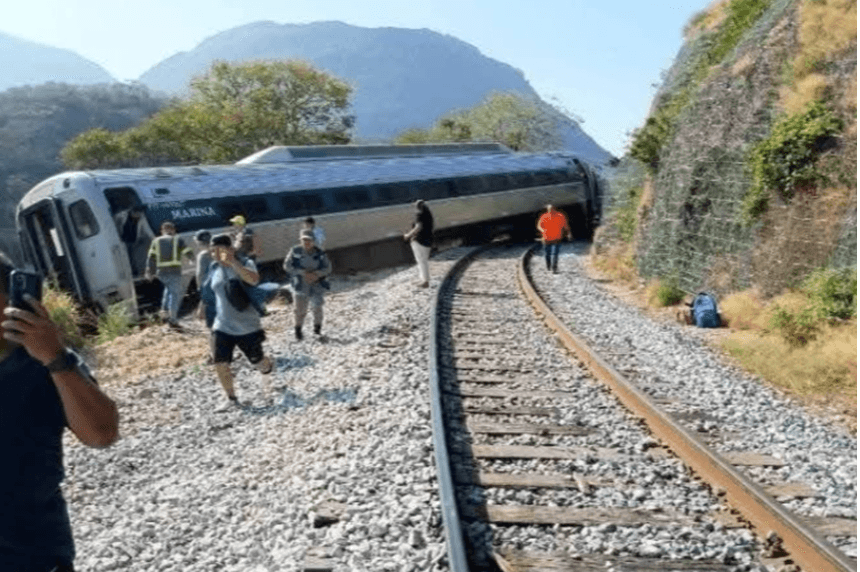 Trem interoceânico descarrila em Oaxaca e deixa 13 mortos no México