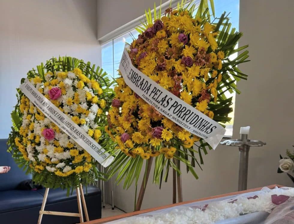 Isabelly Aurora convida seguidores para velório da mãe em funerária de Manaus