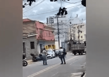 VÍDEO: Briga de trânsito termina em morte no centro de Varginha