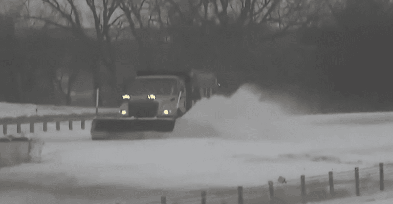 Nevasca deixa 30 mortos e mais de 500 mil pessoas sem energia nos EUA