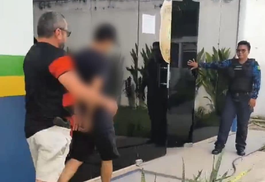 Homem é preso em flagrante ao transportar cocaína em lancha