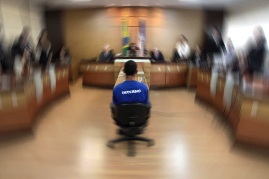 Projeto na Câmara propõe restringir concessão de liberdade provisória em audiências de custódia