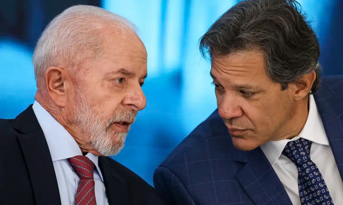 Haddad descarta candidatura em 2026 e diz que quer debater projeto de país