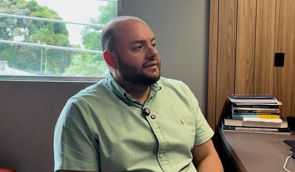 União Brasil e PP avaliam indicar vice a Flávio Bolsonaro, diz Fausto Jr. sobre especulações