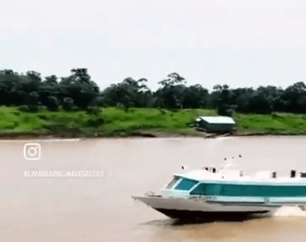 VÍDEO: Lancha estreou rota para Nova Olinda do Norte há menos de 20 dias do naufrágio
