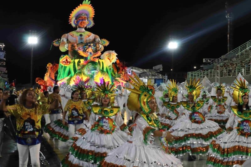 Carnaval: Grupo de acesso A leva sonhos, resistência e identidade amazônica ao Sambódromo