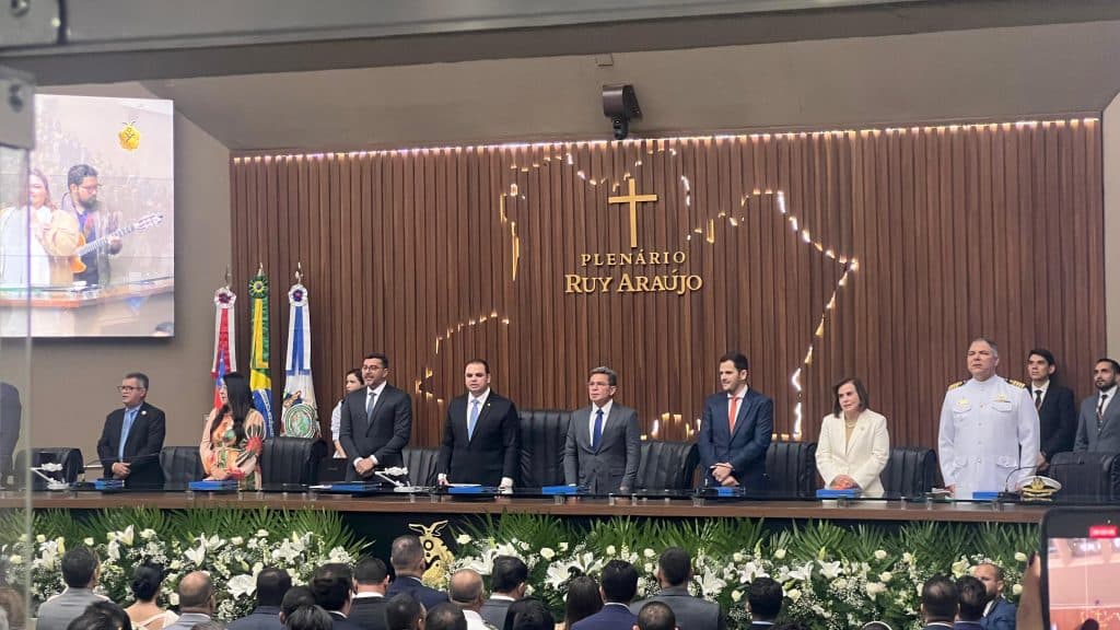 Bastidores: Solenidade na Aleam expõe prestígio de secretários de Wilson Lima e de ex-governador José Melo