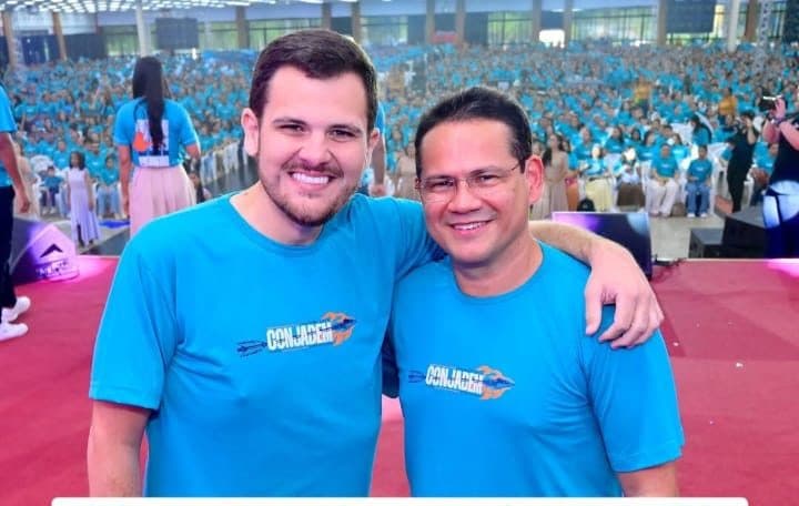 Em evento evangélico, Eduardo Alfaia revela que Renato Junior será prefeito de Manaus a partir de 30 de março