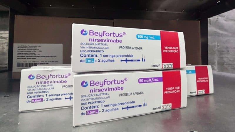 Amazonas começa a distribuir 3,4 mil doses de nirsevimabe para proteger crianças contra vírus respiratórios