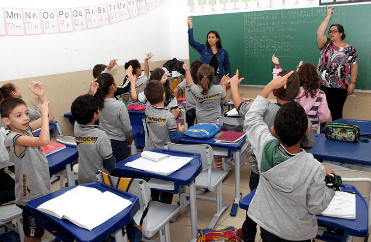 Manaus pode tornar Libras prioridade nas escolas da rede municipal