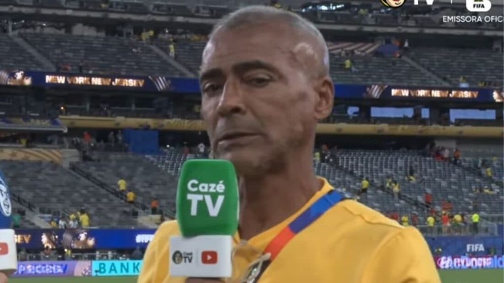 Romário devolve R$ 29 mil ao Senado após críticas por atuação na Copa do Mundo