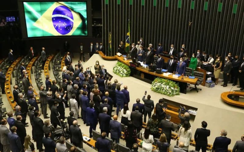 Auditoria do TCU vê risco bilionário na distribuição das Emendas Pix