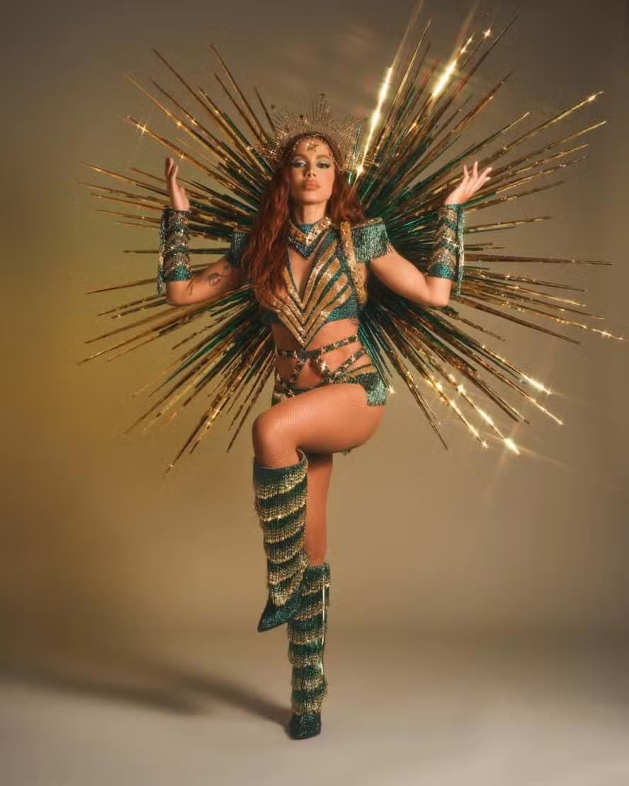 Anitta será a nova rainha de bateria da Grande Rio em 2027, diz jornal