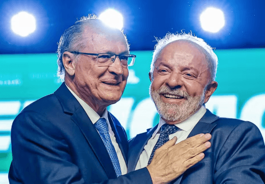 Lula planeja ampliar presença de Alckmin na campanha