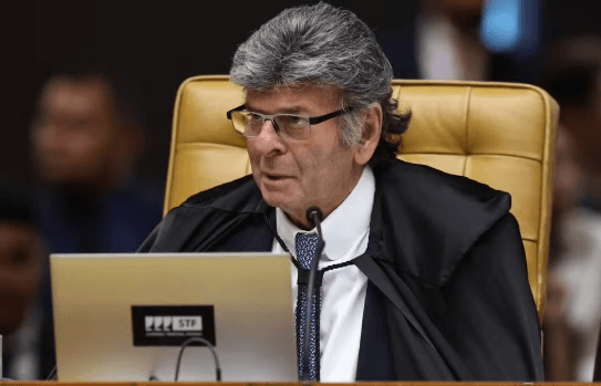 Fux determina acesso a inquéritos sobre Bolsonaro e aliados