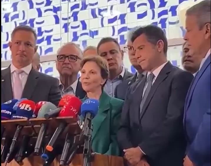 União Brasil e PP oficializam apoio a Flávio no 2º turno