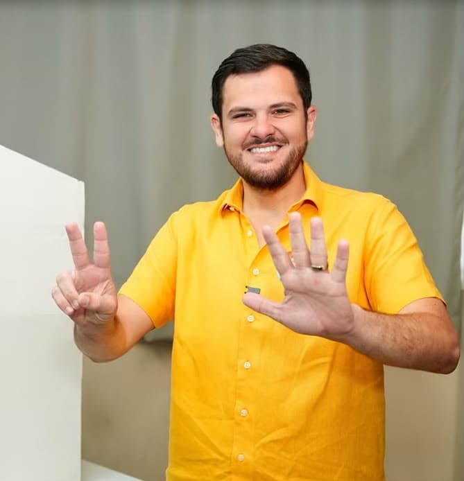 Renato Junior reconhece resultado da eleição no Amazonas