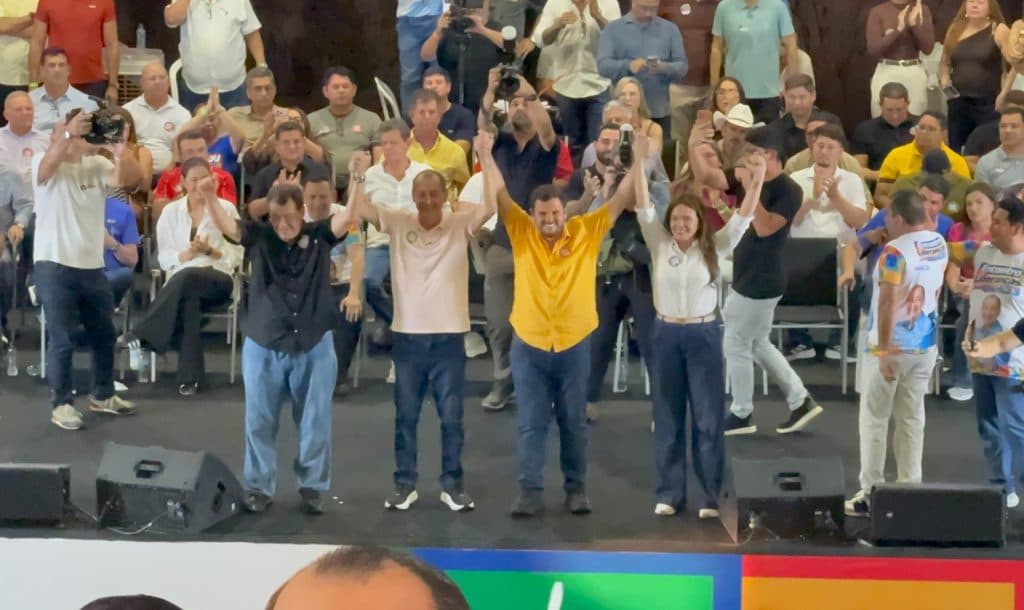 Renato Júnior e Braga fortalecem Aziz no 2º turno