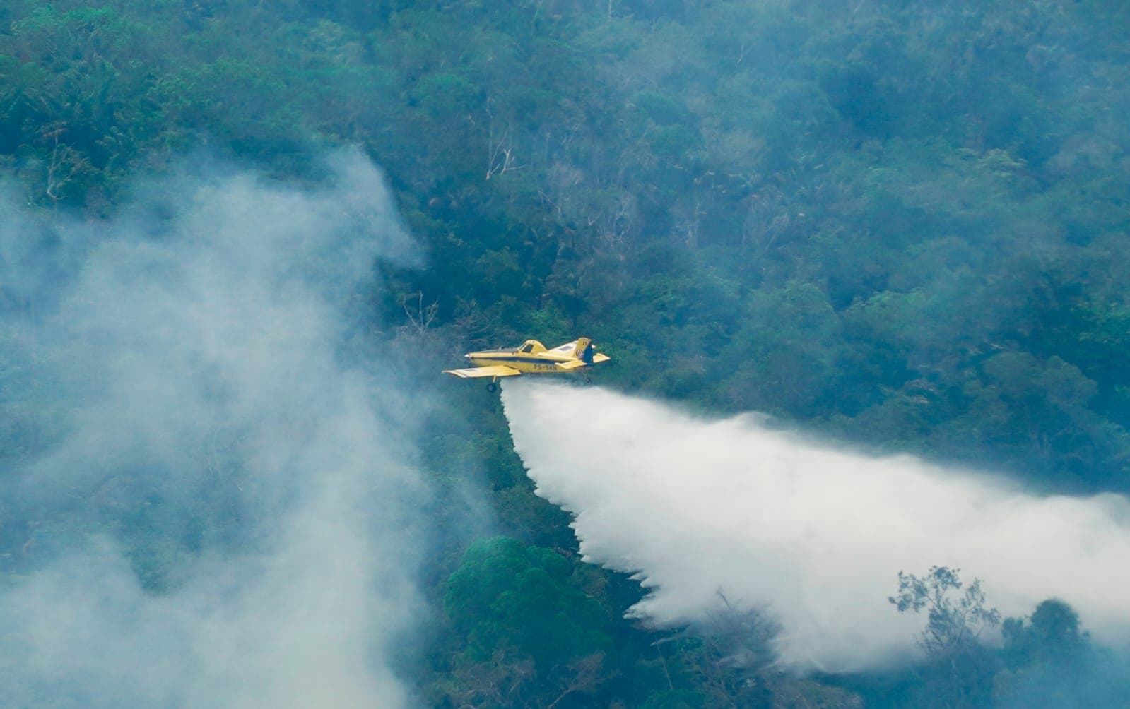 Governo Federal envia 11 aeronaves para reforçar combate a incêndios no AM