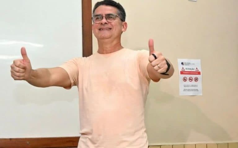 David Almeida não vai apoiar Omar ou Maria no 2º turno