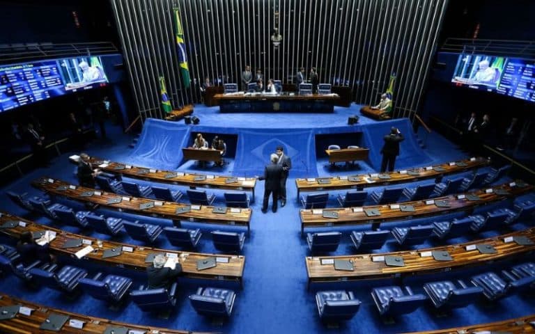 CCJ do Senado aprova PEC da Segurança Pública e texto vai a plenário